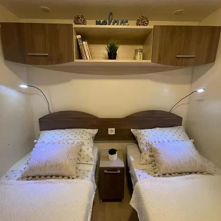 Bajki Mobile 3 * Biograd Na Moru
